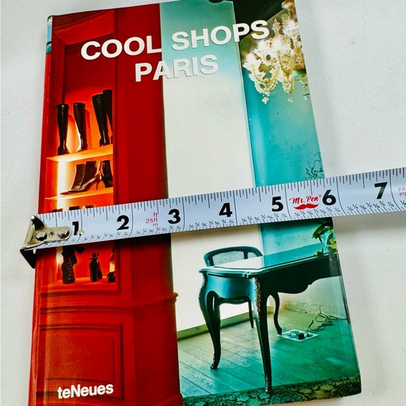 Cool Shops Paris Book teNeues 2005. Very Chic 9x6 Inches Great Designer Pictures - Picture 7 of 8